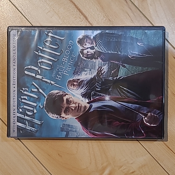 3 brand new Harry Potter dvds, you get all 3 for $20 - Picture 5 of 5